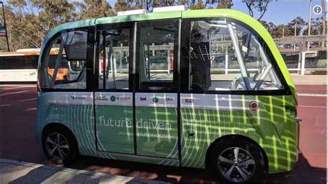 Autonobus Driverless Shuttle Trial Kicks Off At Victoria S La Trobe