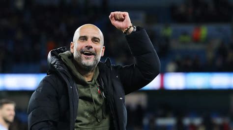 Manchester City Verlengt Contract Van Succescoach Guardiola Tot Medio