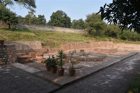 Ambaran Buddhist Stupa, Akhnoor, Jammu |Search Kashmir