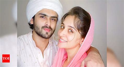 Dipika Kakar And Husband Shoaib Ibrahim Get Furious On Those Who Say He