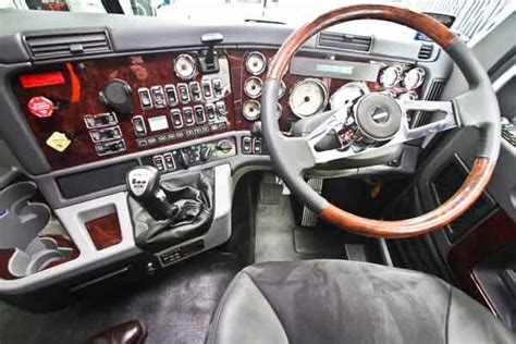 Freightliner Argosy 2014 interior #Freightliner #truck #interior #driver