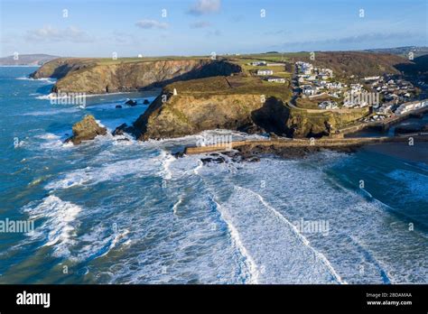 Surfing Portreath Hi Res Stock Photography And Images Alamy