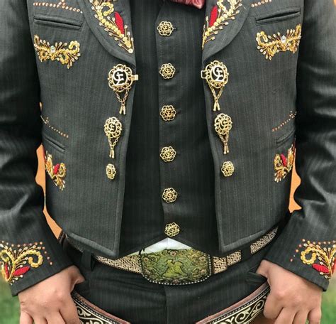 Pin By Sergio Hern Ndez On Charro Mejicano In Mariachi Suit