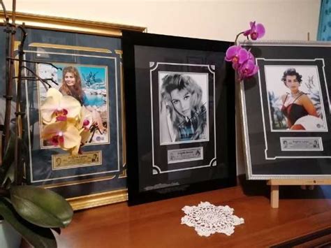 Brigitte Bardot autograf na zdjęciu w pięknej ramie Warszawa Mokotów