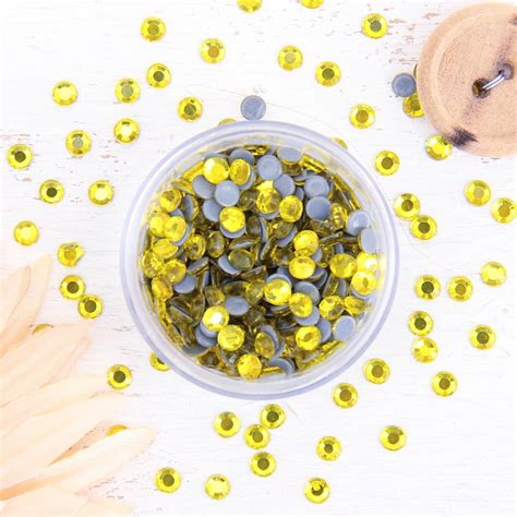 Hot Fix Rhinestones By Threadart SS Mm Jonquil Gross Stones Pkg Hotfix