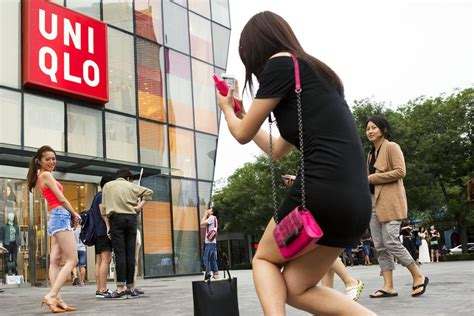 Chinese Censors Summon Weibo And Tencent Bosses Over Uniqlo Clothes Store Sex Tape South China