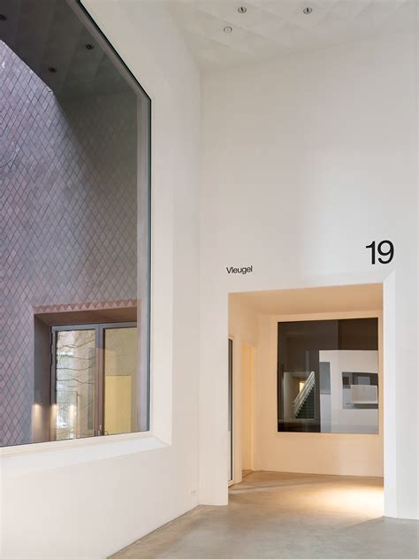 Signage & wayfinding Contemporary Art museum Z33 :: Behance