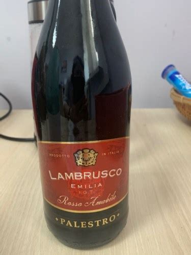 Palestro Lambrusco Rosso Amabile Vivino US