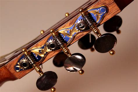 Best Classical Guitar Tuners