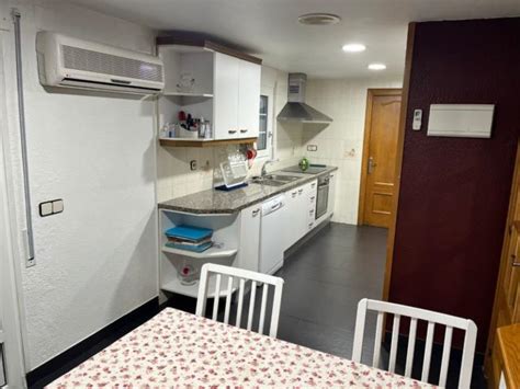 Piso En Venta En Carrer Major Cerca De Carrer De La Uni En Ve Nat Por