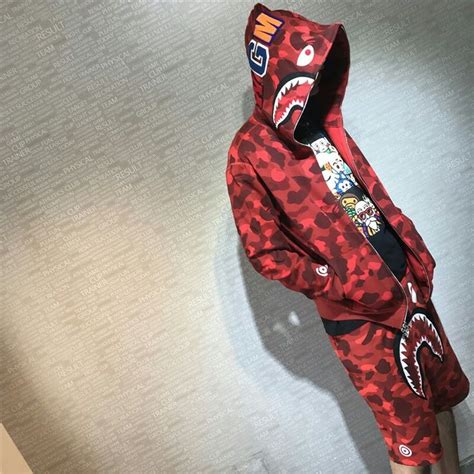 Pin By แบกควย ไปชมพูทวีป On แฟชั่นผู้ชาย 3 Bape Hoodie Red Bape Hoodie Bape Shark Hoodie