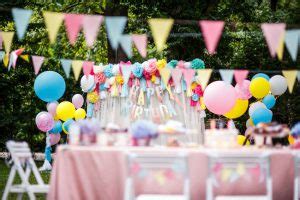 Outdoor Party Decor: 14 Ideas for Any Celebration - STATIONERS