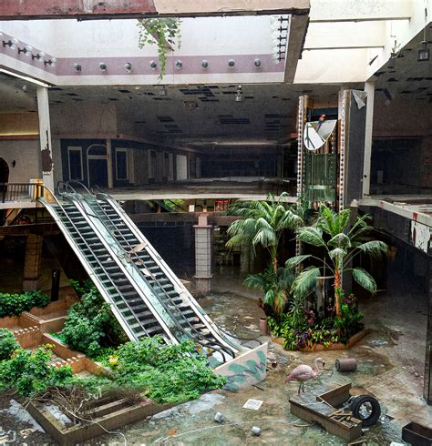 Rolling Acres Mall Map