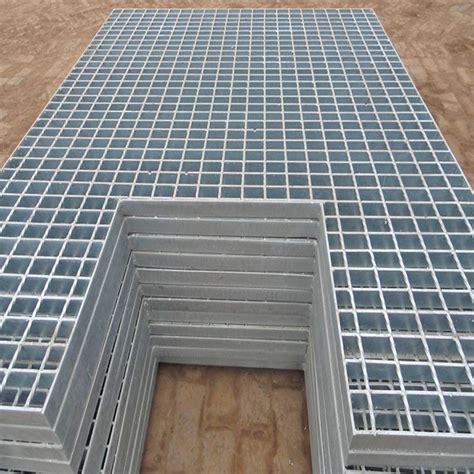 Galvanized Welded Steel Mesh Grating For Floor Walkway China Steel