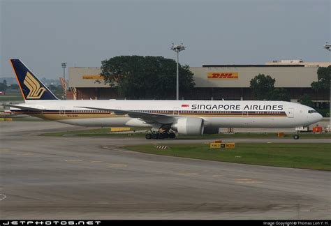 V Swl Boeing Er Singapore Airlines Thomas Loh Y H