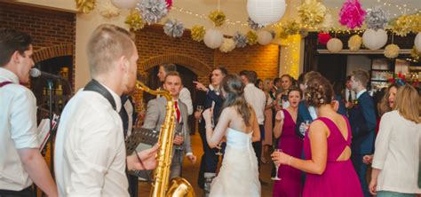 Pop / Rock Cover Wedding Band Hire Surrey | The Cranes