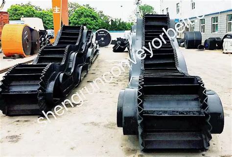 Abrasion Resistant Din Ep Core Rubber Corrugated Sidewall