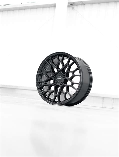 SuperMetal Cell 20x9J 5x120 Gloss Black Wheel Tyres T5 T6 Vanstyle