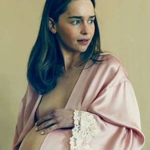 Emilia Clarke Nude Scene From The Pod Generation