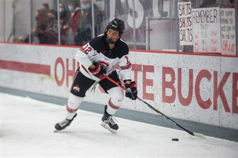 Womens Ice Hockey No Buckeyes Dominate No Gophers In Series