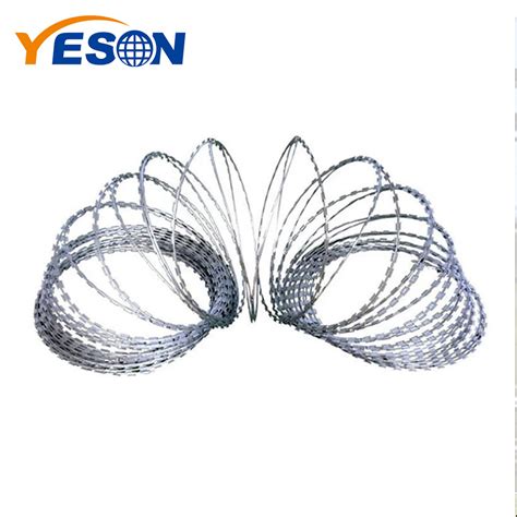 Razor Mesh Types of Razor Wire Flat Wrap Razor Wire Concertina Fencing ...