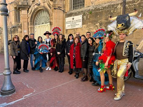 La Magia Del Carnevale Di Sciacca Incontra Il Sociale Con Liniziativa