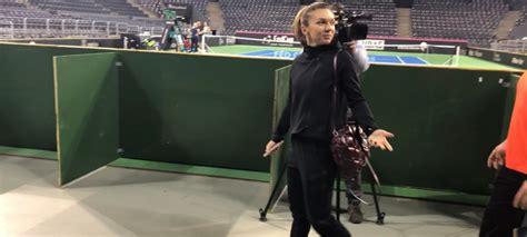 Foto Emotionant Gestul Facut De Simona Halep Inainte De Meciul