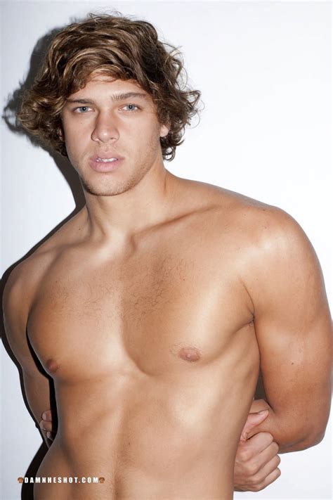 Damn He S Hot Damn Hes Hot Follow For Multiple Daily Pics Of