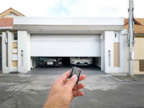 Top 5 Benefits To Consider For Getting A Smart Door For Your Garage