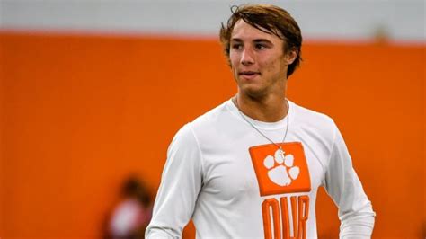 Clemson Qb Commit Cade Klubnik Named Gatorade Texas Football Player Of