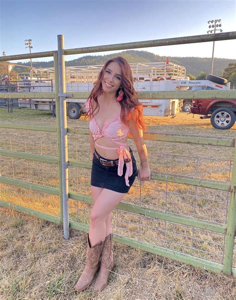 Jaripeo Outfit Cute Everyday Outfits Latina Fashion Outfits Country