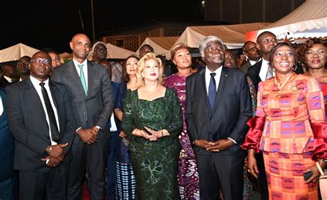 Abidjan Ville Lumière La Première Dame Dominique Ouattara Lance Les Festivités De Fin D’année