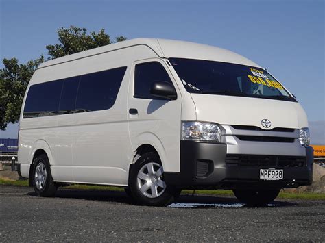 2019 Toyota Hiace Minibus 3.0L Diesel Turbo 12 Seater Minibus 3.0L ...
