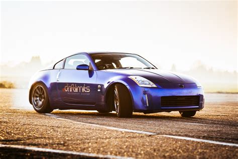 Nissan 350Z Drifting Experience | lastminute.com