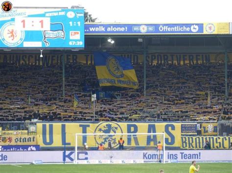 Fotos Galerie Heimfans Eintracht Braunschweig Hertha Bsc