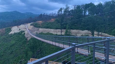 Skybridge The Longest Pedestrian Bridge In The Us Opens In Gatlinburg