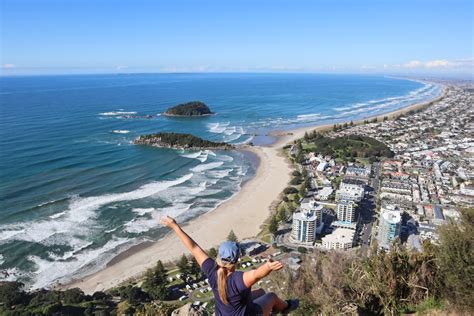 Mount Maunganui HIke: Fun Base Walk & Can't Miss Summit Climb