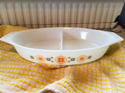 Vintage S Pyrex Town Country Pattern Divided Etsy Pyrex