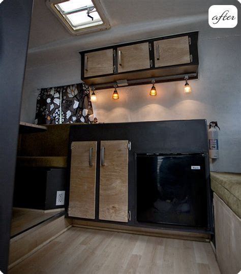 How A Corner Rv Bunk Room Was Converted To A Mobile Office Rv Inspiration Artofit