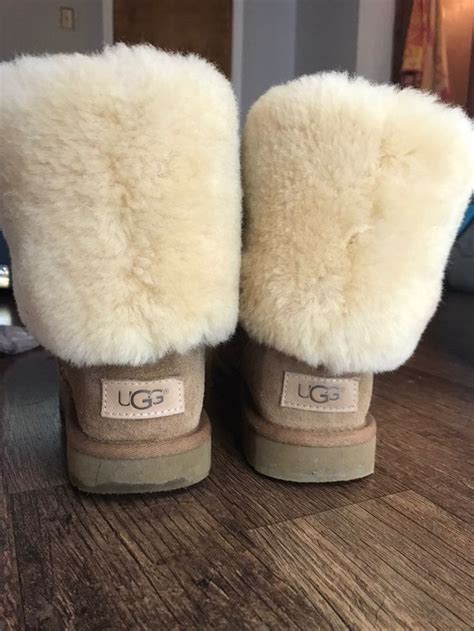 Uggs Boots With Fur On Outside