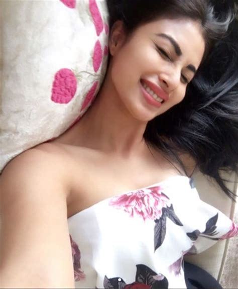 Mouni Roy Photos 50 Best Looking Hot And Beautiful Hq Photos Of Mouni Roy The Indian Express