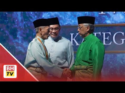 Bekas Ketua Pengarah IKIM Tokoh Maal Hijrah Kebangsaan Nasional