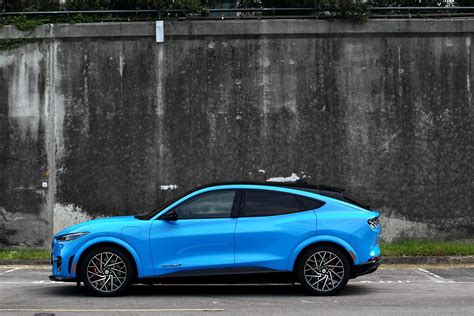 【試駕】墊腳依然剽悍，ford Mustang Mach E Gt無愧野馬招牌 Carture 車勢文化