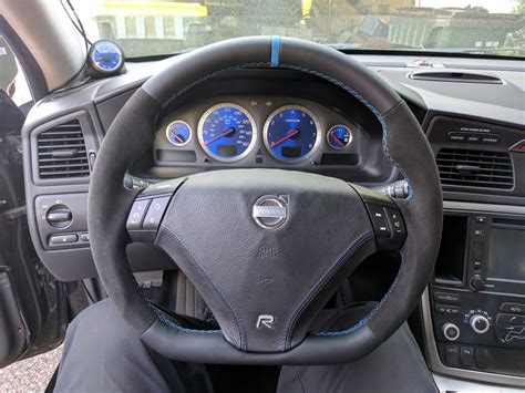 2000 09 Volvo S60 Modified Steering Wheel