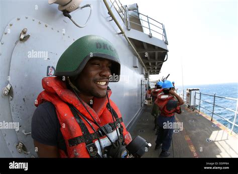 Seaman Apprentice Hi Res Stock Photography And Images Alamy