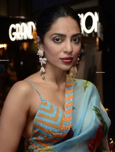 Sobhita Dhulipala In A Blue Floral Saree For Major Teaser Release Event