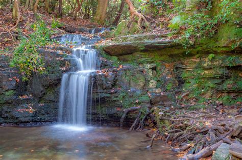 14 Gorgeous Waterfalls In Georgia - Southern Trippers