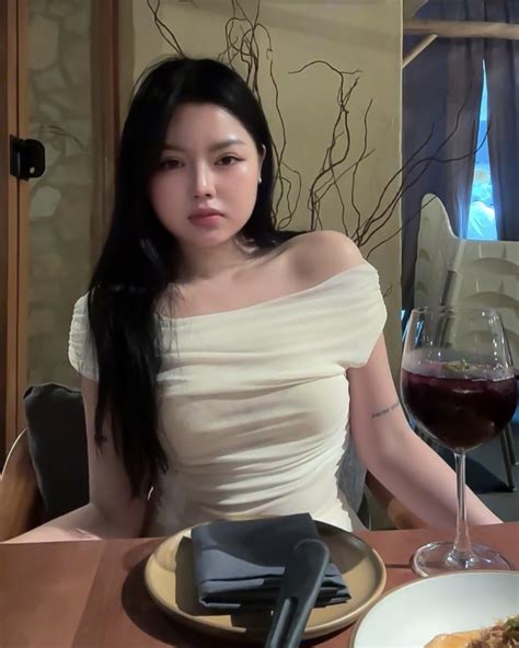 Đặng Phương Thanh (@ph.thahhh) • Instagram photos and videos