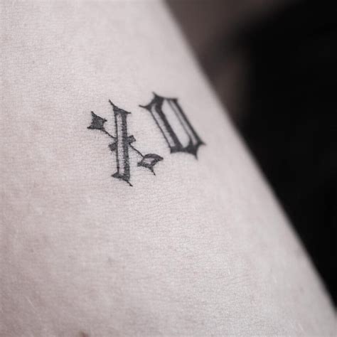 21 Xoxo Tattoo Ideas To Inspire A New Jewel On Your Skin