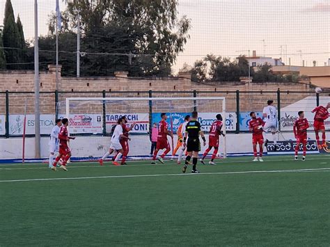 Serie D H Fasano Barletta 1 1 Losavio Risponde A Marilungo